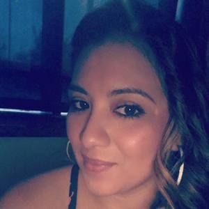 Meet your Posher, Ana